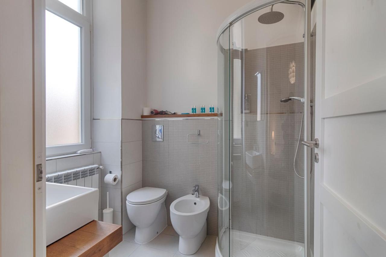 Mihaela Apartment - Charme Near The Station Τεργέστη Εξωτερικό φωτογραφία