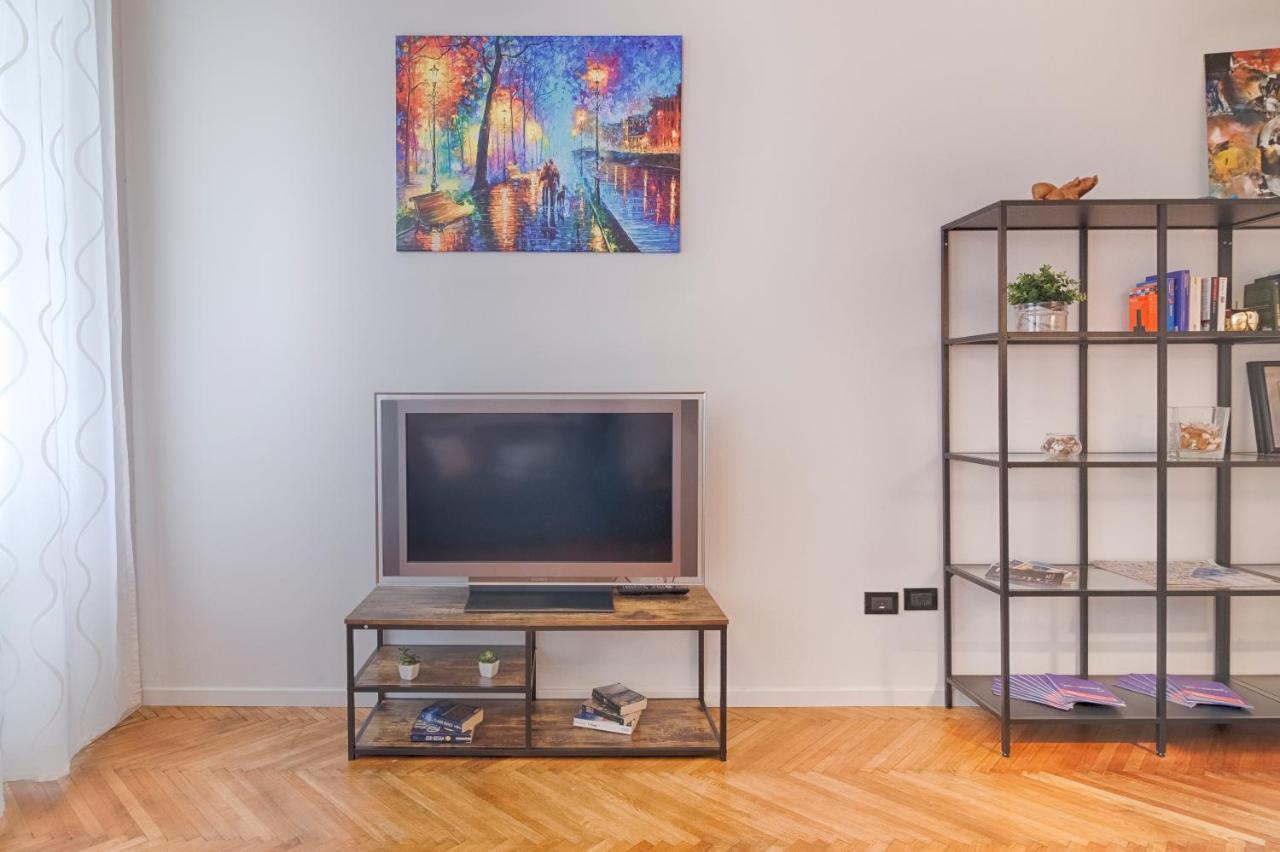 Mihaela Apartment - Charme Near The Station Τεργέστη Εξωτερικό φωτογραφία